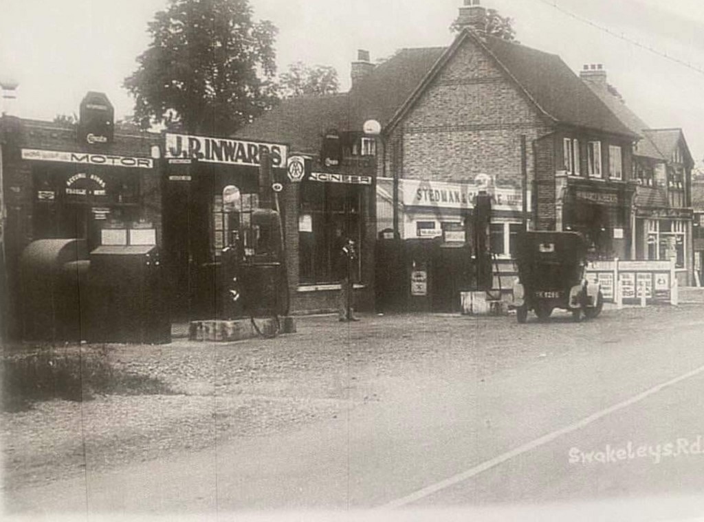 Inwards Garage Ickenham