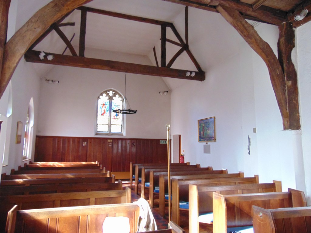 Pews St Giles' Ickenham