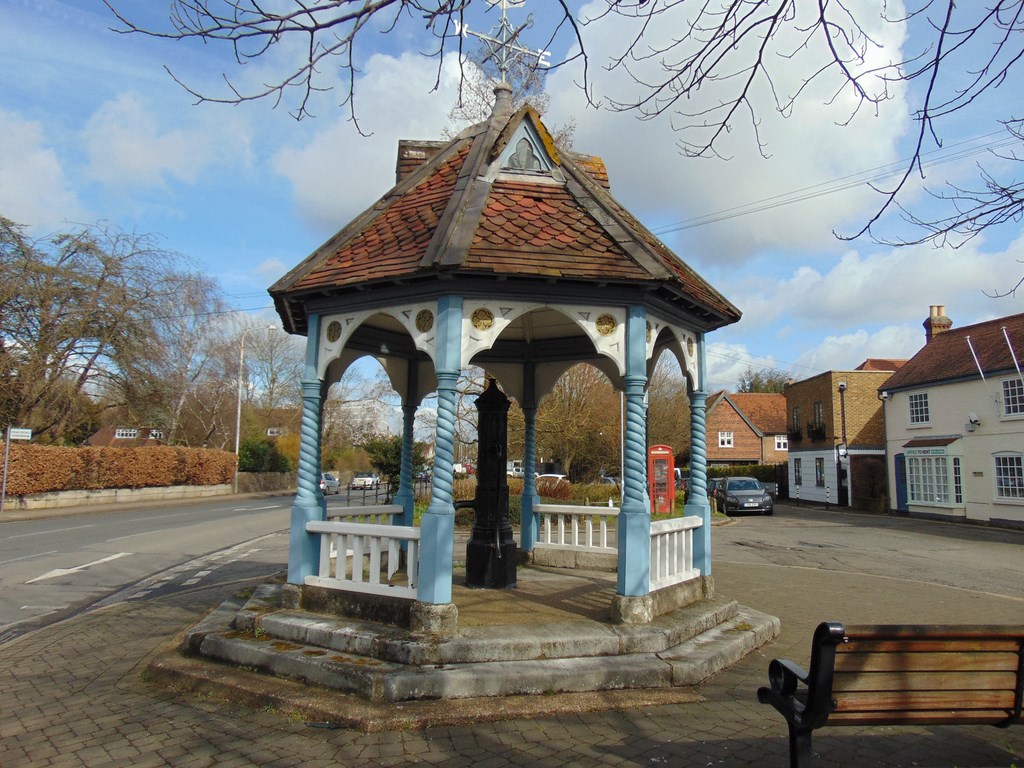 About Ickenham Online