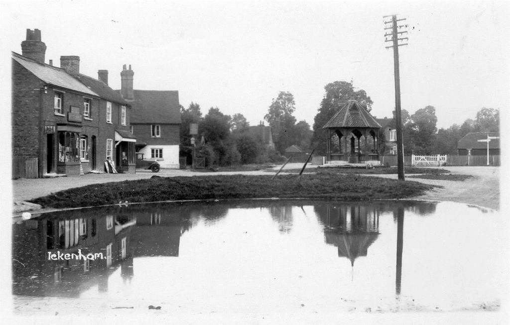 Ickenham Pump And Pond