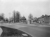 Ickenham pump and old police box